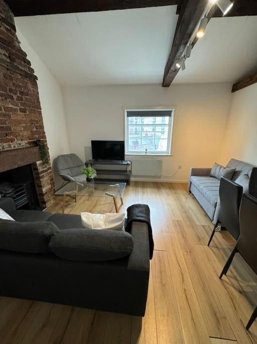 Comfy Flat For 6 In City Center Gs306 셰필드 외부 사진
