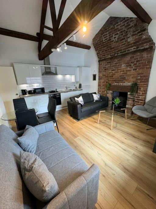 Comfy Flat For 6 In City Center Gs306 셰필드 외부 사진